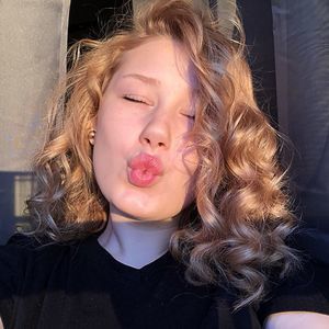 Meet your Posher, Kylee